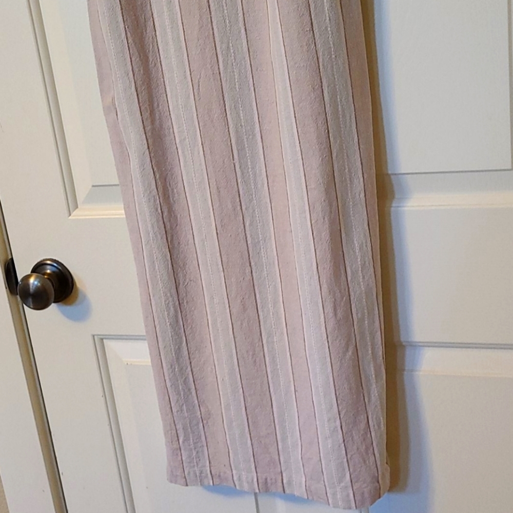 Urban Outfitters sundress - Picture 3 of 12